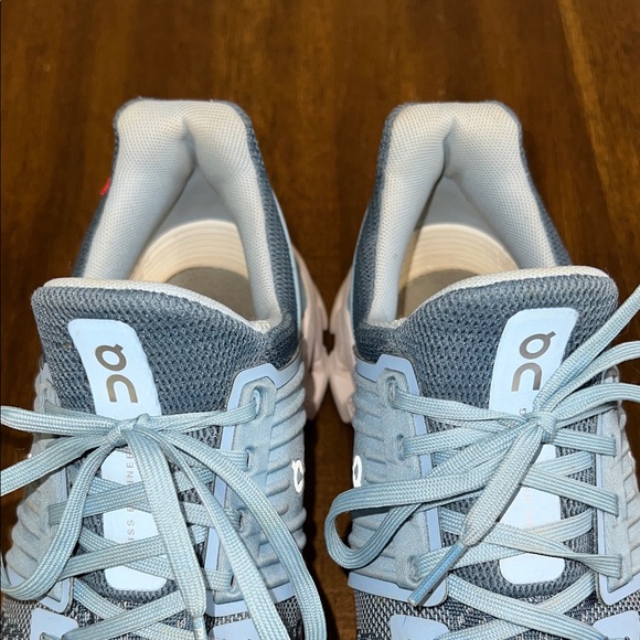 On Cloud Helion Cloudtec Running Sneakers in Light Blue Womens Size 8.5 - Picture 10 of 14